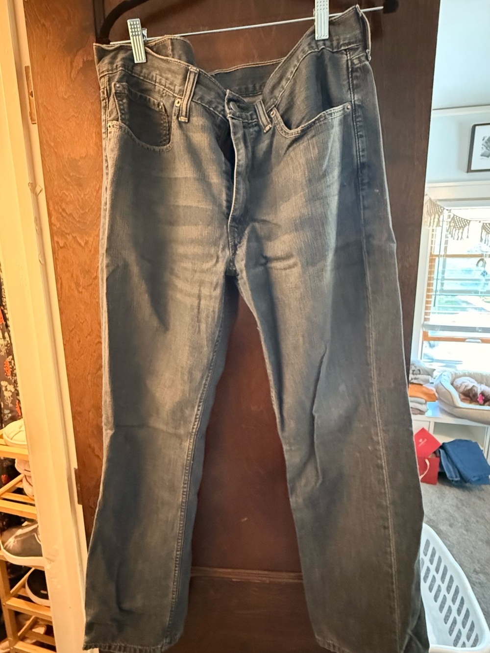 Levi's Men's Faded blue Straight Jeans